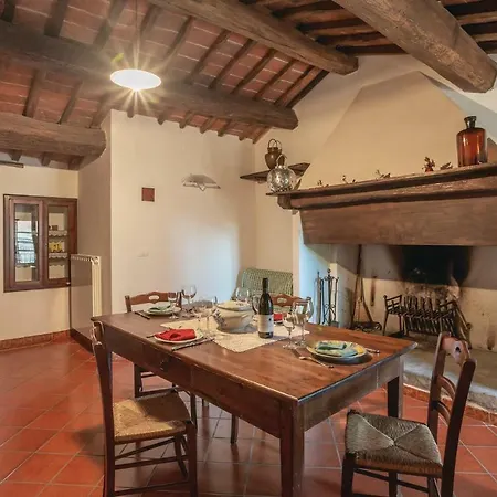 Two-bedroom In C. Del Lago